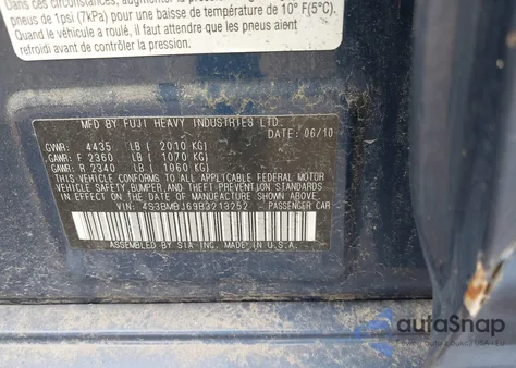 2011 Subaru Legacy 2.5I Limited из США, поврежденный, VIN 4S3BMBJ69B3213252